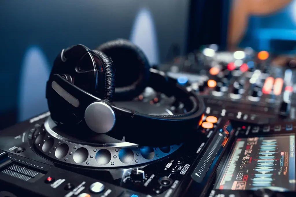 The Ultimate Guide to DJ Equipment: Choosing the Best Gear for Your Setup