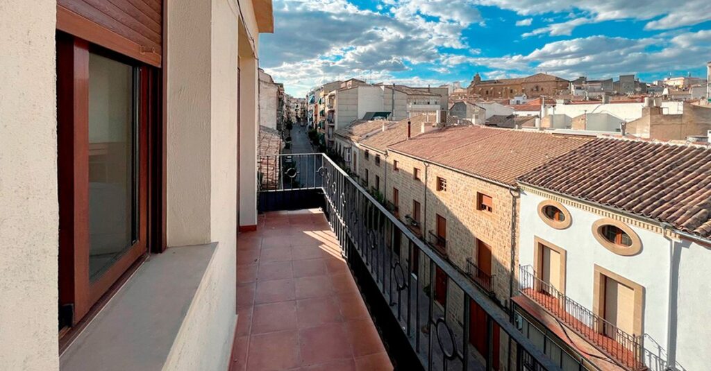 https://finanzasdomesticas.com/vivienda-de-alquiler-en-espana